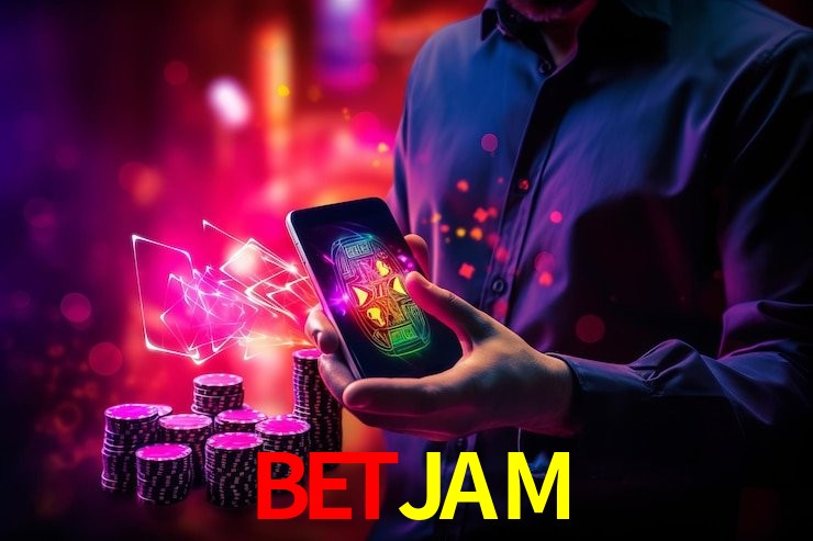Escena dinámica inspirada en casino con iluminación BETJAM, cartas, fichas e íconos de juegos digitales en un espacio moderno de juegos.